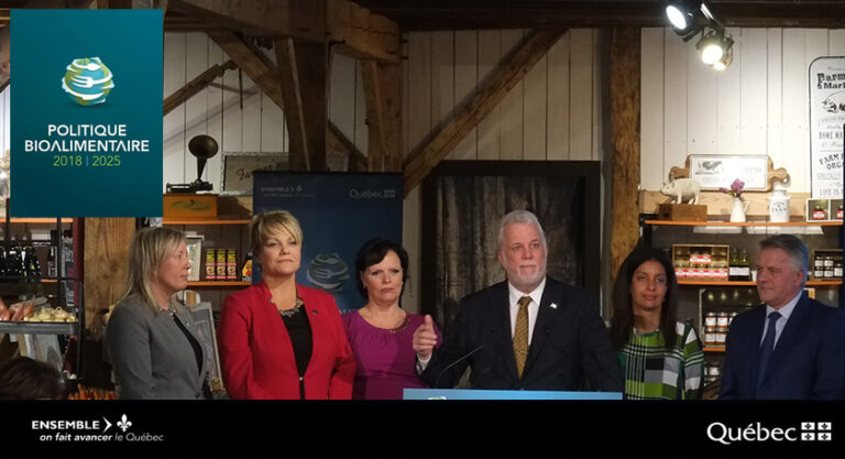 Plolitique_01 Politique bioalimentaire, Philippe Couillard, Agro Quebec